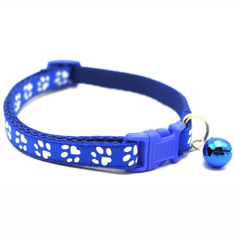 Collar para gatos con cascabel y hebilla ajustable