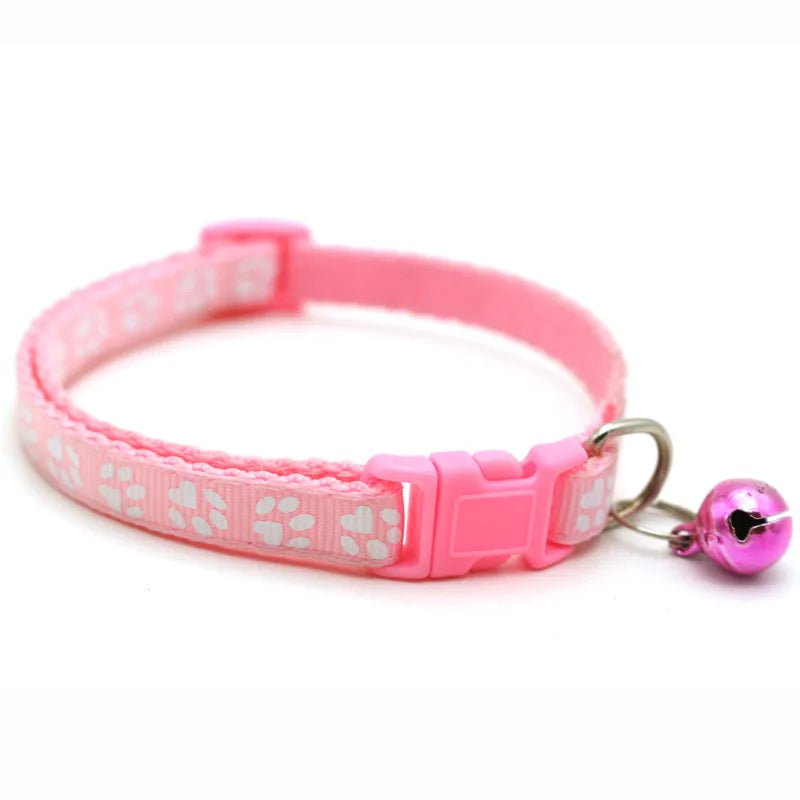 Collar para gatos con cascabel y hebilla ajustable